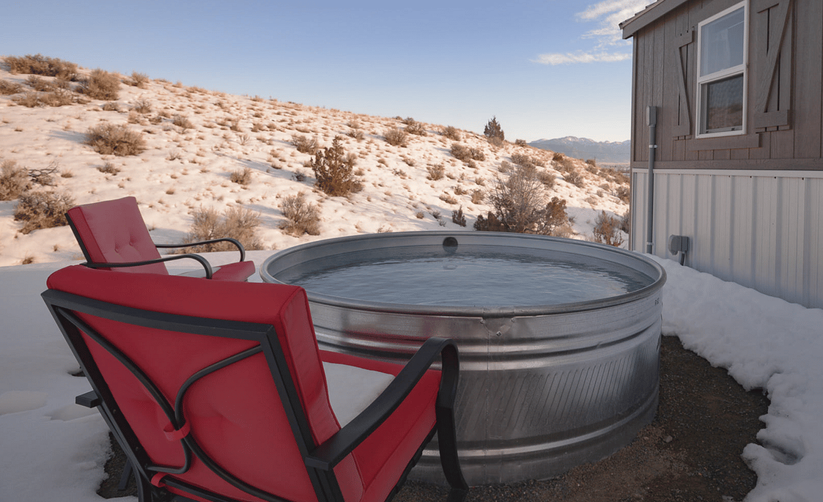 Pipestone Hot Springs