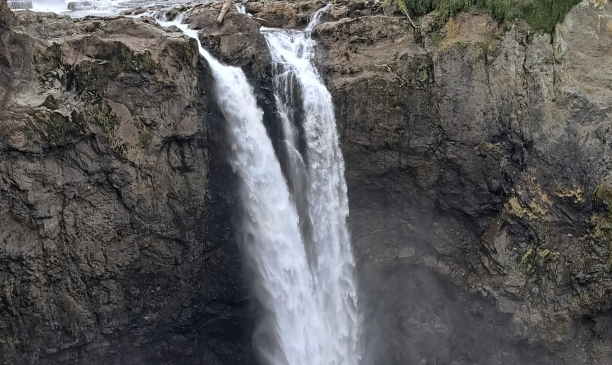 Snoqualmie Falls