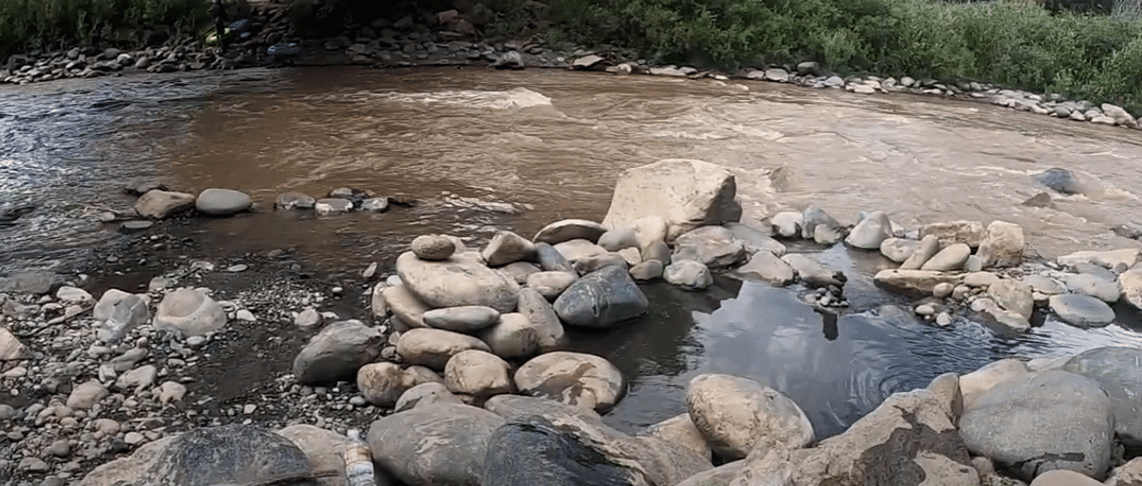 Hippy Dippy Hot Springs