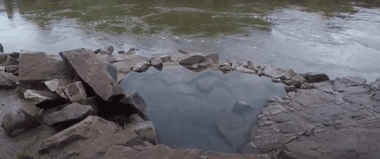 Radium Hot Springs