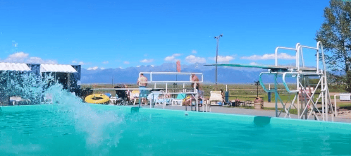 Great Sand Dunes Pool