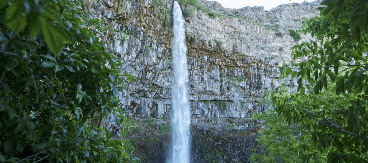 Perrine Coulee Falls