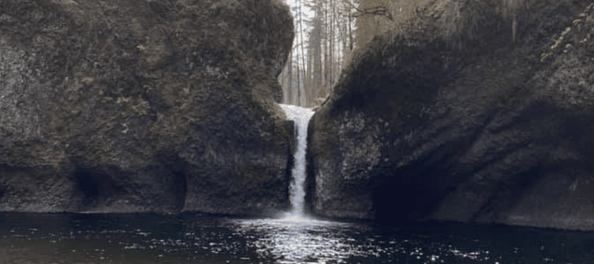 Punch Bowl Waterfall